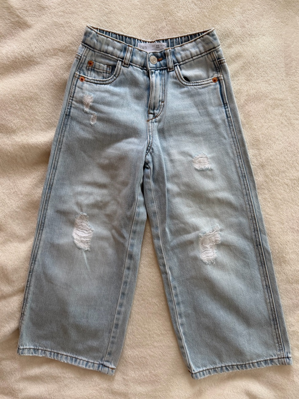 Light Blue Distressed Jeans Zara